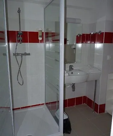 Le Clos De Celony Aparthotel 3*